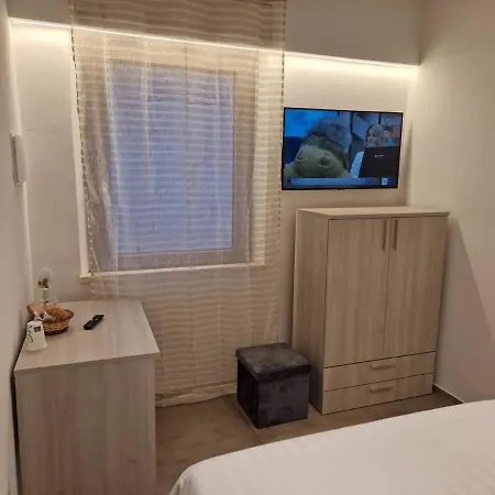 Pensionat Summerhouse Olbia